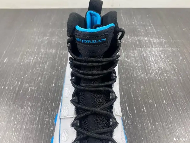 1st Kicks FQ8992-101 Powder Air Blue 9 Jordan 0617